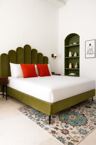 mamilla view suites and apt hotel