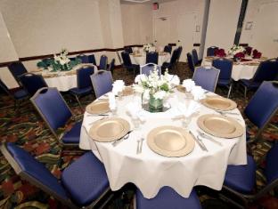 hilton garden inn charlotte uptown