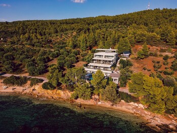 casa bloo adults only