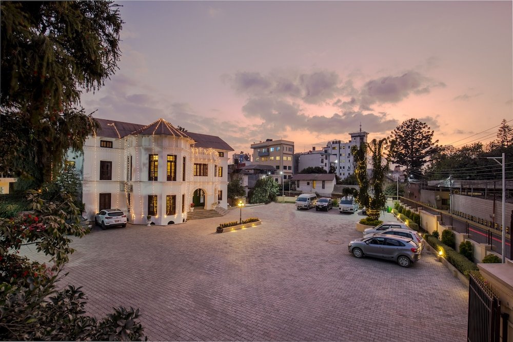 aranya boutique hotel