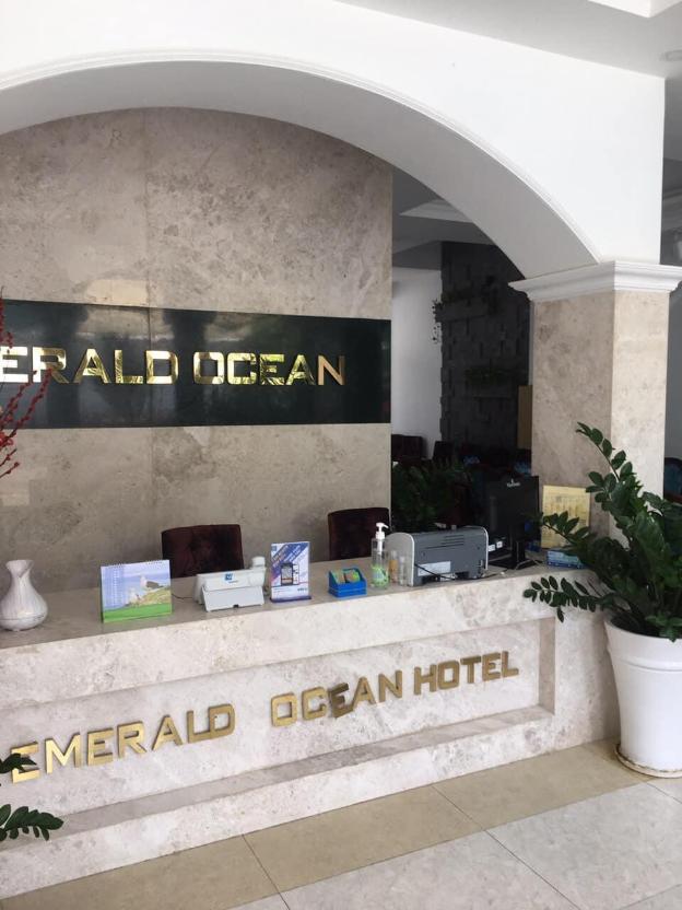 emerald ocean hotel
