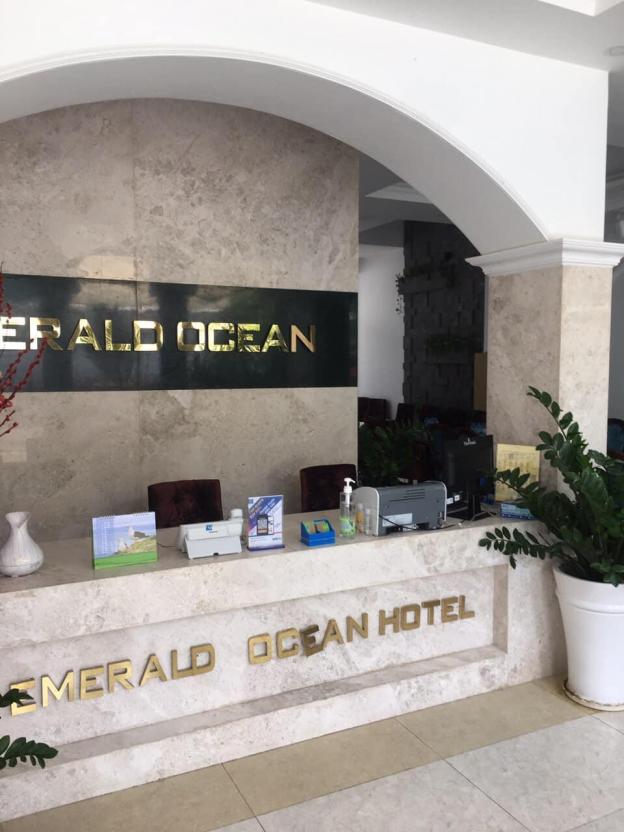 emerald ocean hotel