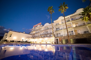 Apartamentos Cala Dor,Balito>>Agaete,3 star