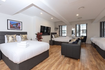 wood street apartments