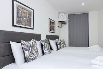 wood street apartments