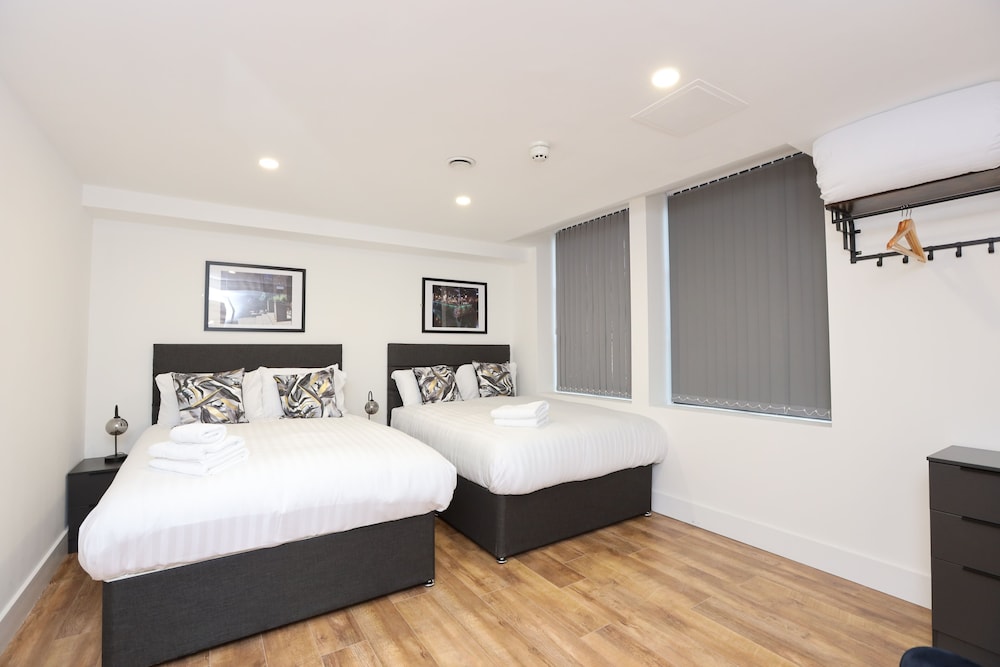 wood street apartments