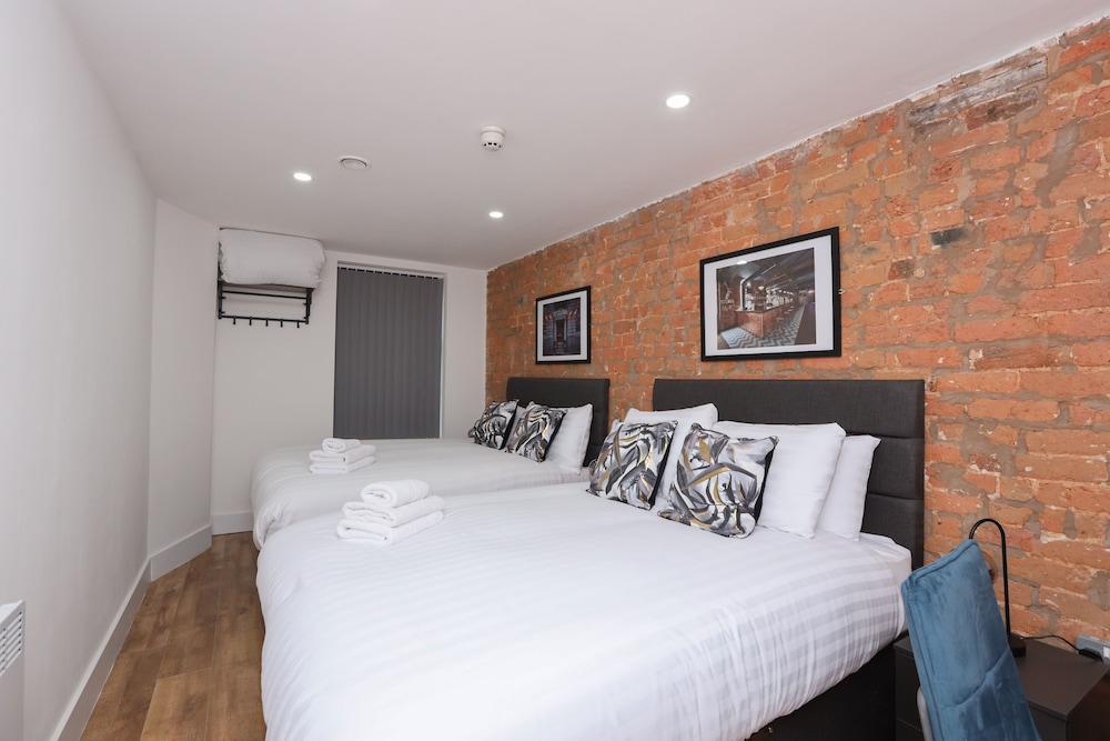 wood street apartments