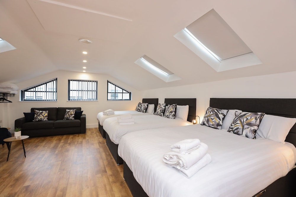 wood street apartments