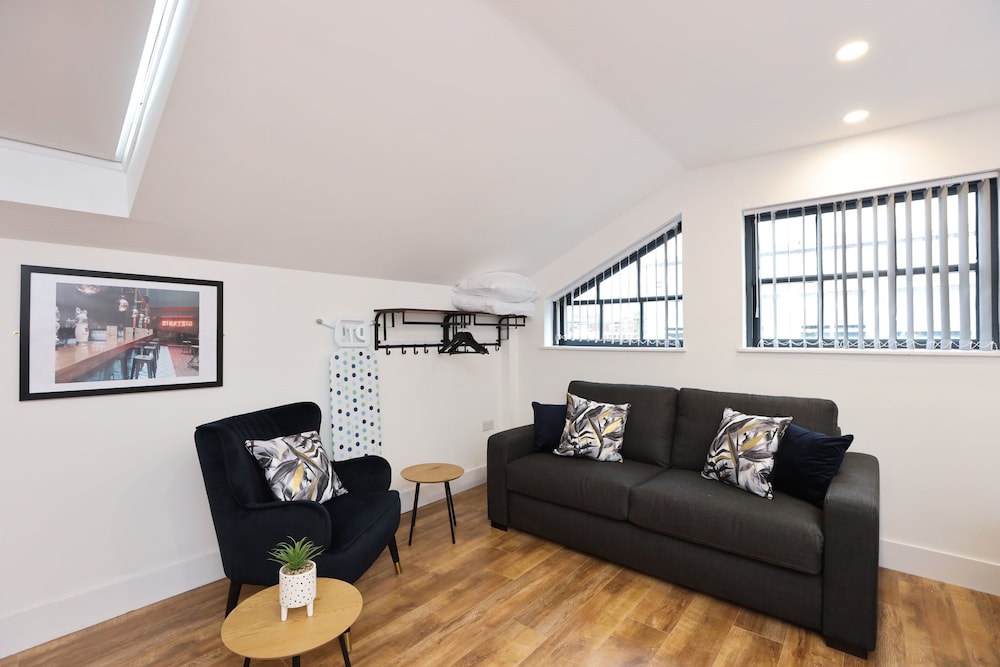 wood street apartments