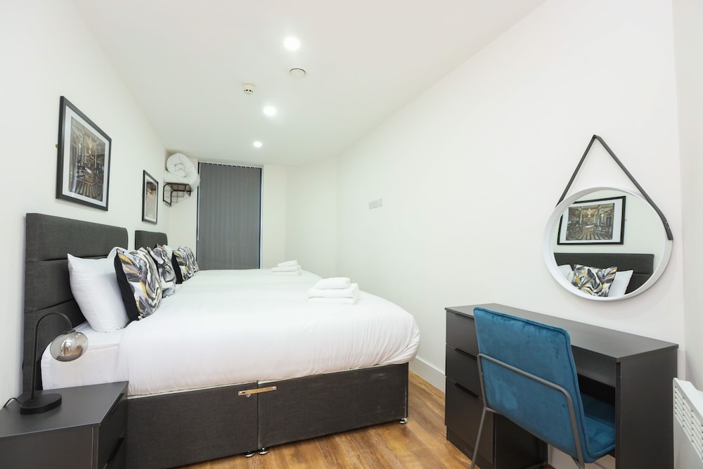 wood street apartments