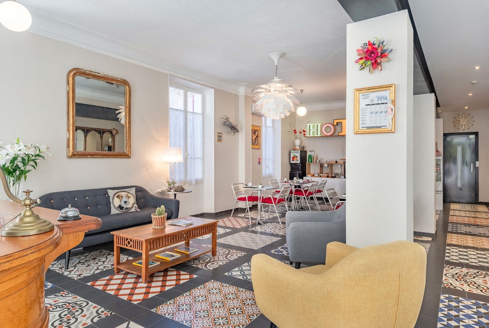 hotel cecil adults only