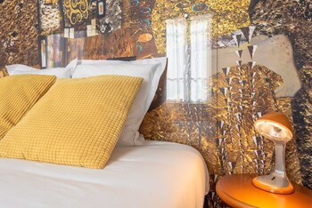 hotel cecil adults only