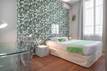 hotel cecil adults only