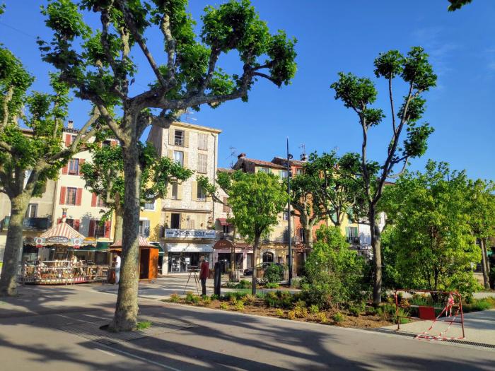 hotel la victoire