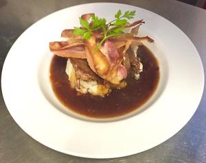 the halfway house pub and kitchen