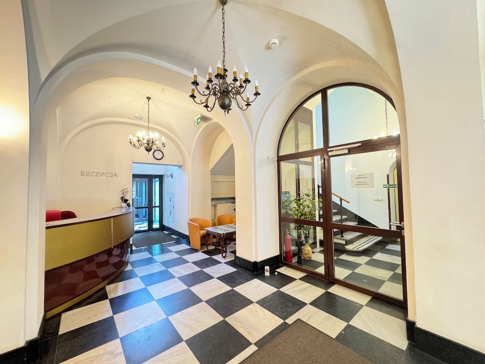 hotel mazowiecki wow