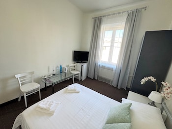 hotel mazowiecki wow