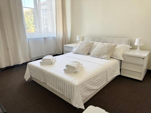 hotel mazowiecki wow