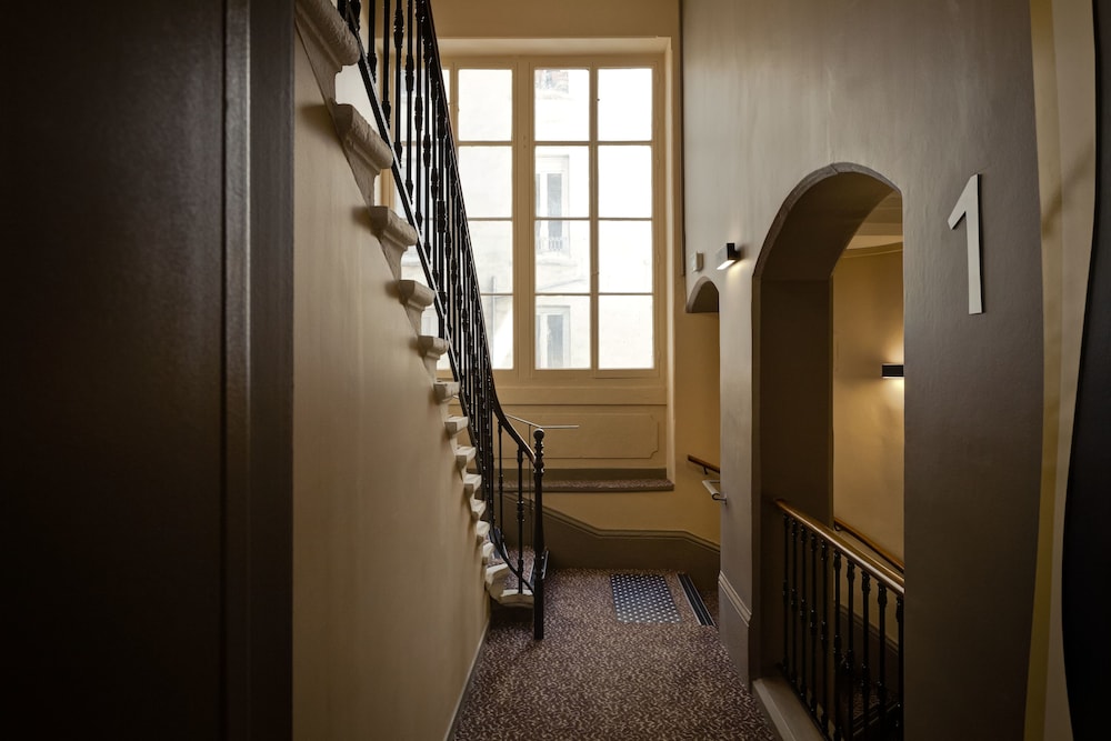 hotel des remparts