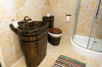 Vatra Boiereasca,,3 star