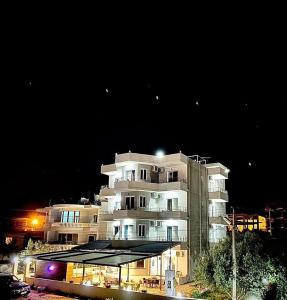 sunshine hotel