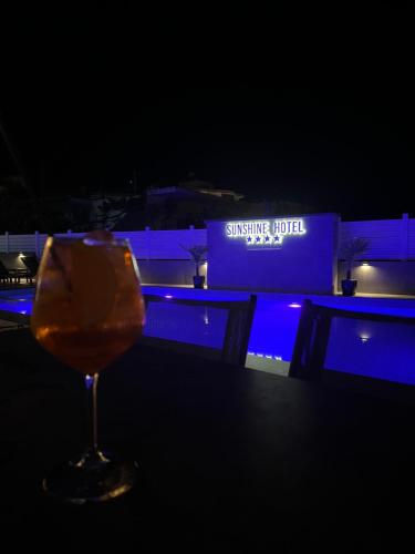 sunshine hotel