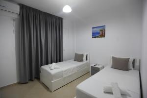 sunshine hotel