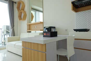 compact 1br at tree park apartment