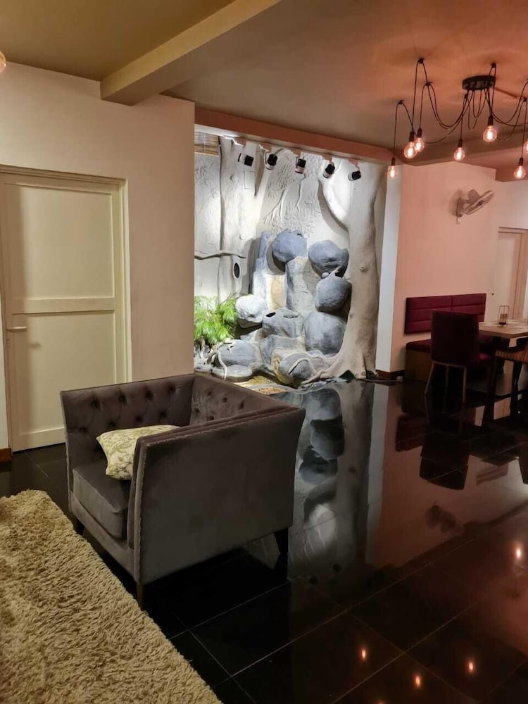 haggai tourist bangalow