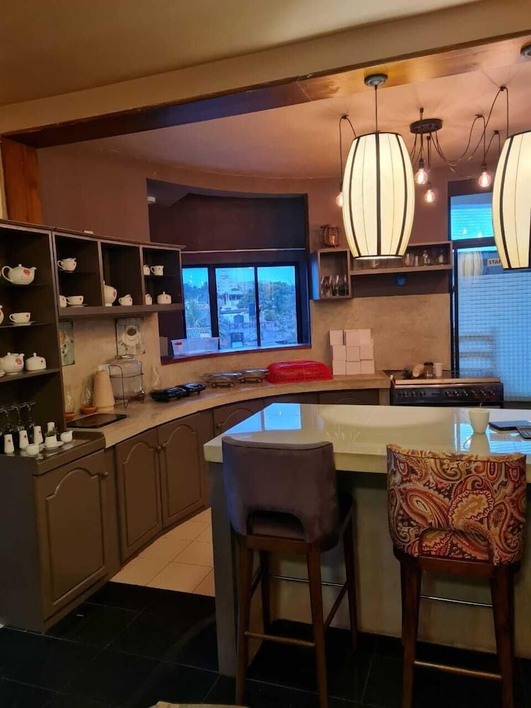 haggai tourist bangalow