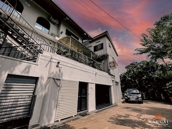 haggai tourist bangalow