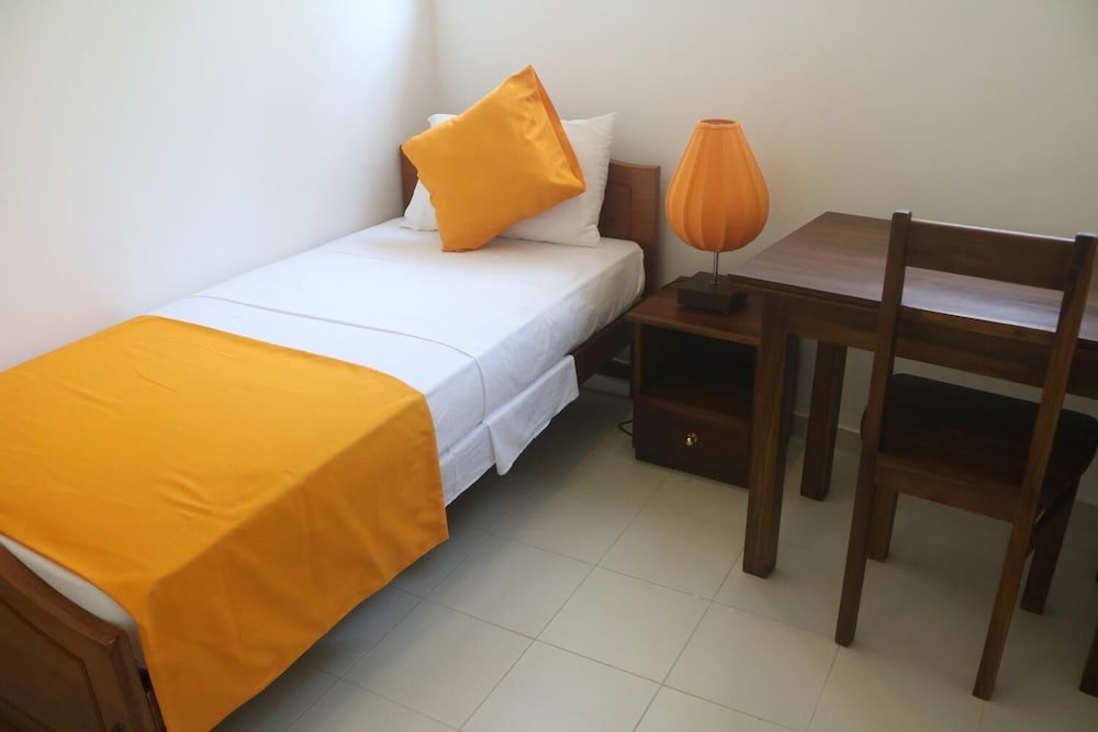 haggai tourist bangalow