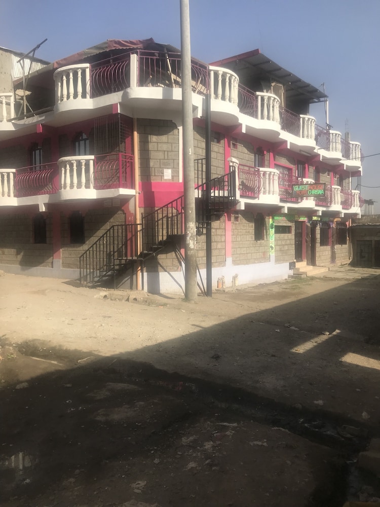guest house hotel chrisna hostel
