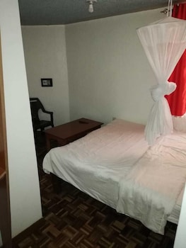 guest house hotel chrisna hostel
