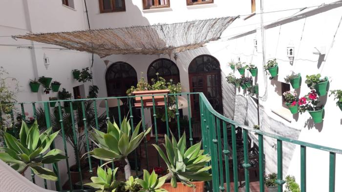 hotel humaina