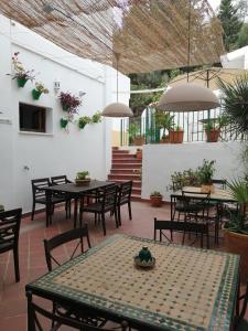 hotel humaina
