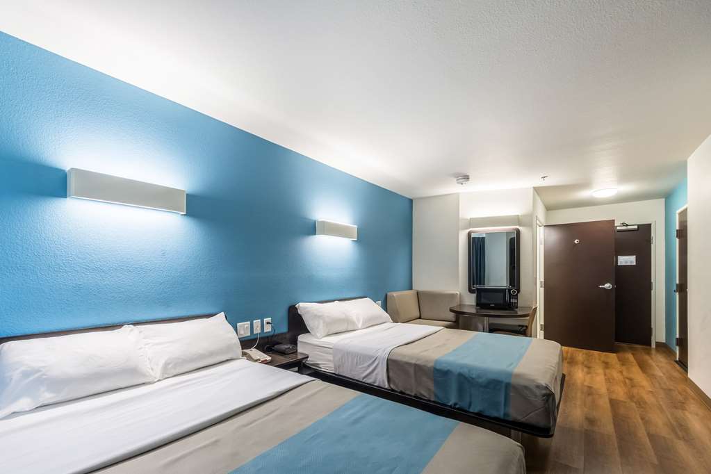 motel 6 laredo tx airport