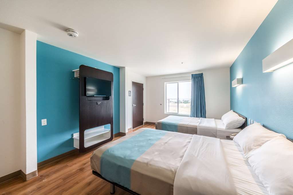 motel 6 laredo tx airport