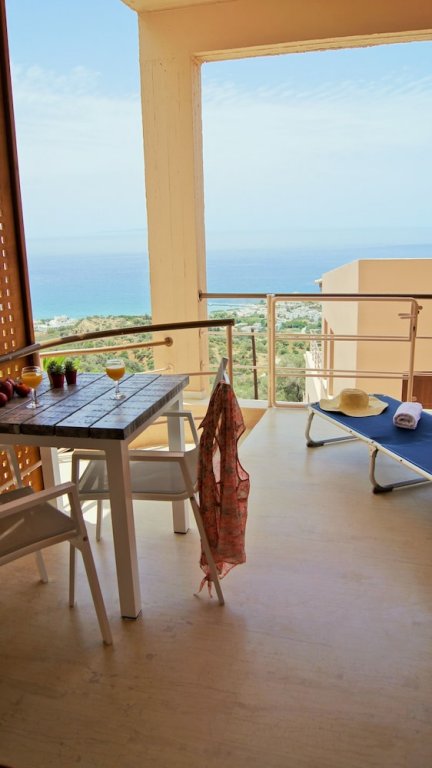 stella in the village suites