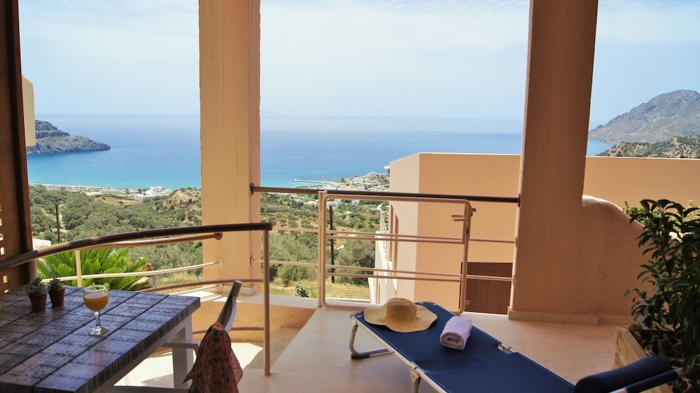 stella in the village suites