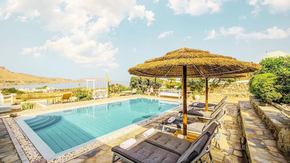 manu mykonos beach villas and bungalows