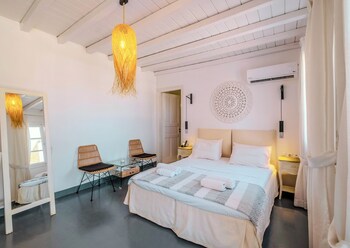 manu mykonos beach villas and bungalows