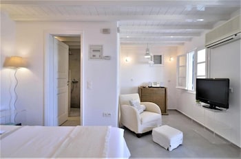 manu mykonos beach villas and bungalows