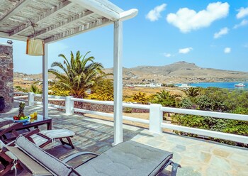 manu mykonos beach villas and bungalows