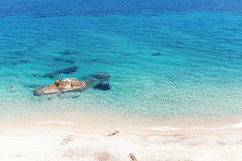 mykonos island