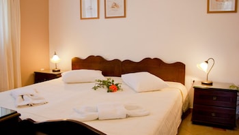 nikos sea view apts milos