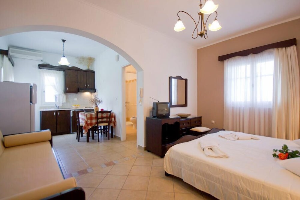 nikos sea view apts milos