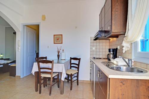 nikos sea view apts milos
