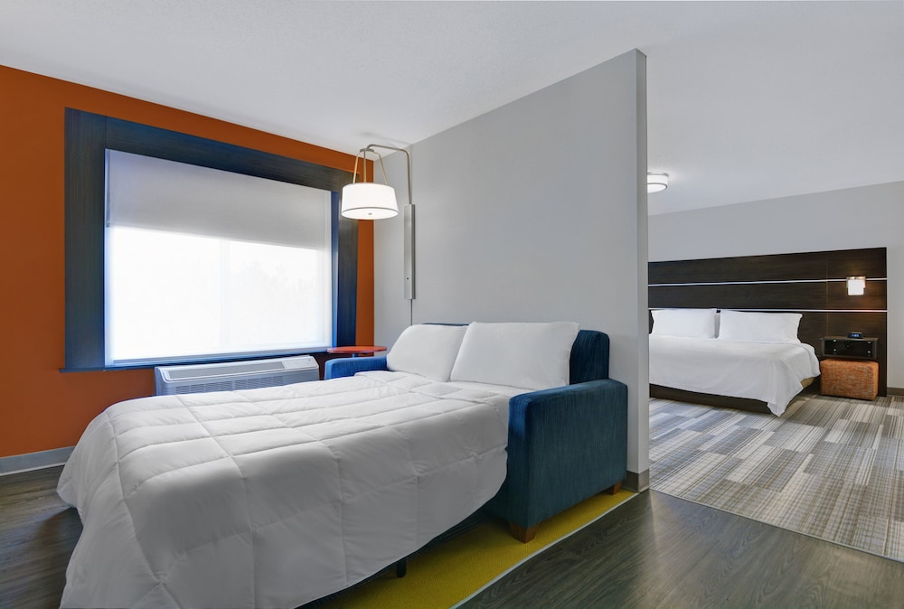 holiday inn express atmore by ihg