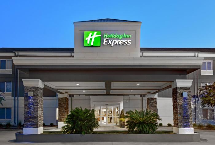 holiday inn express atmore by ihg